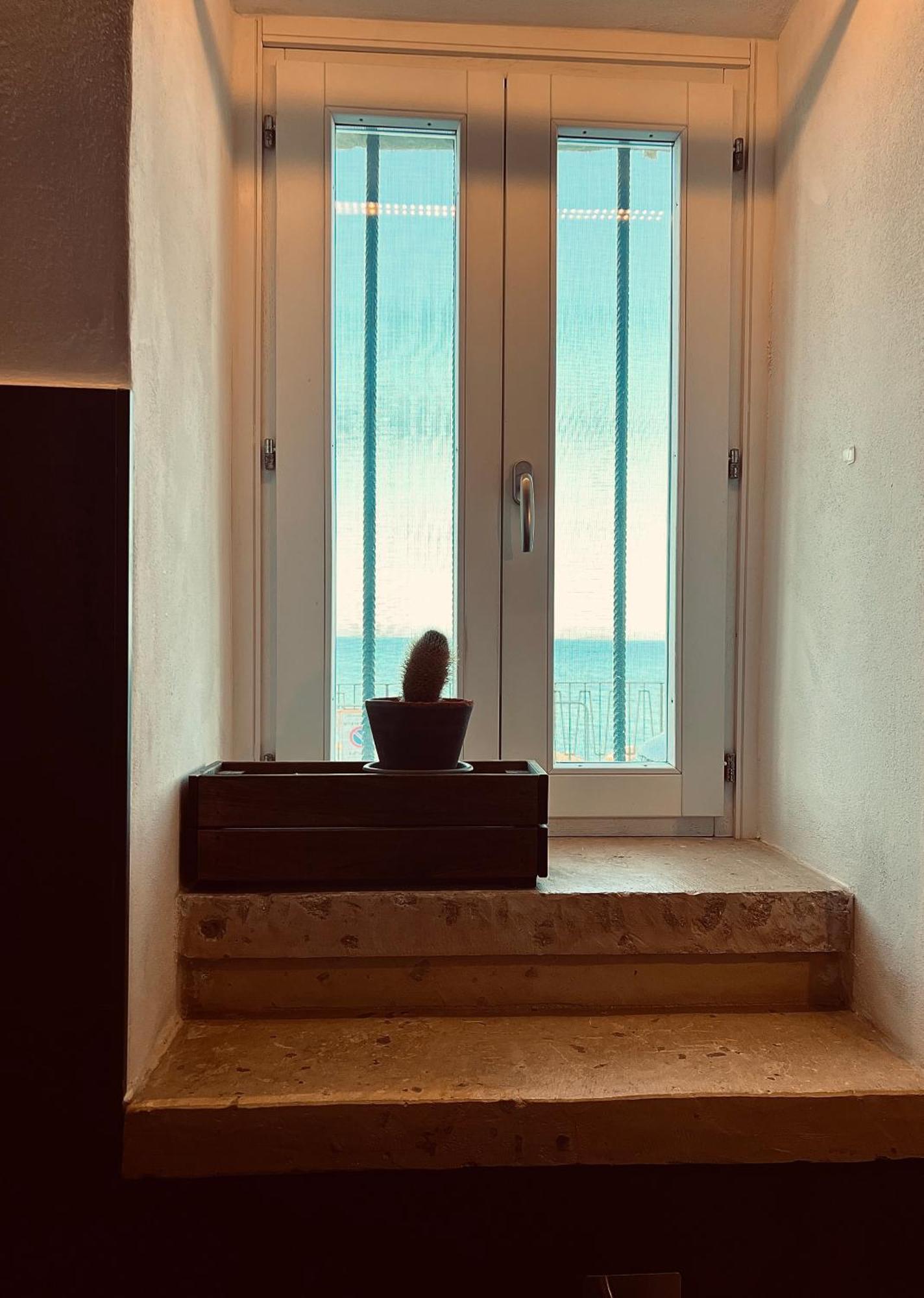 Salty Soul Sea View Ortigia Villa Syracuse Exterior photo